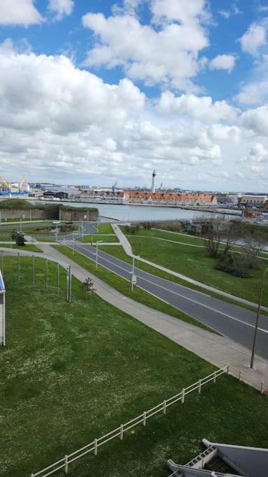 Appart 4 Pers Plage Vue Mer Calais Exteriör bild